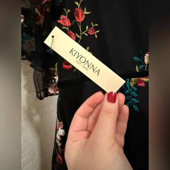 Kiyonna, Plus Size Wildflower Embroidered Floral Mesh Dress, 2X - Picture 7 of 7